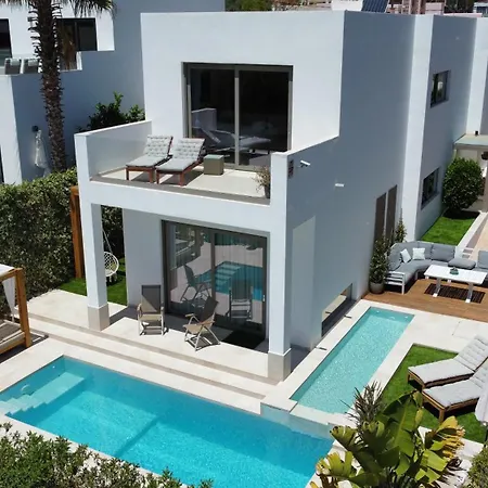 Perfect Family House Close To The *