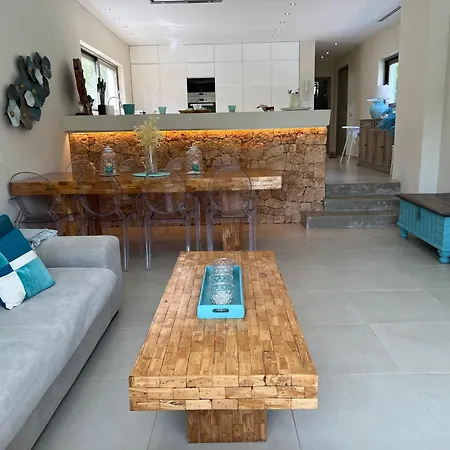 Perfect Family House Close To The Villa *