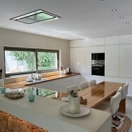 Perfect Family House Close To The Villa