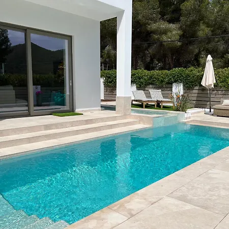 Perfect Family House Close To The Villa